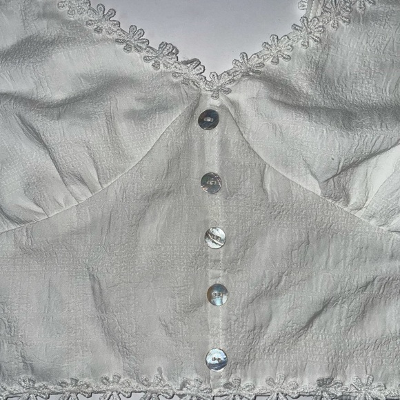 White Summer Cropped Tank Top with flowers and buttons - Picture 2 of 6